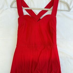 Elegant Red Sleeveless Dress